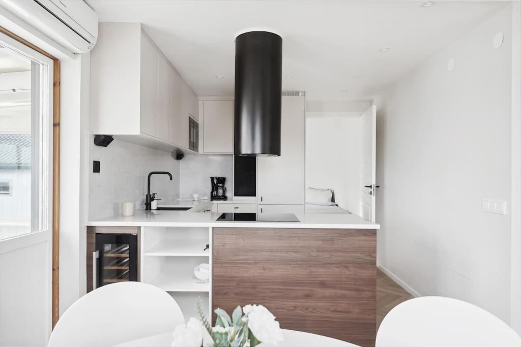 Sjoenaera Hus Med Grillstuga & Vacker Omgivning Villa Grabo